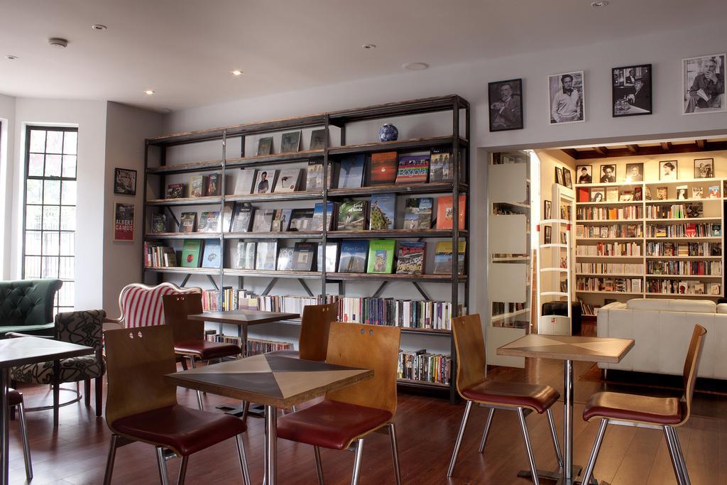 The Book Hotel Bogota Luaran gambar